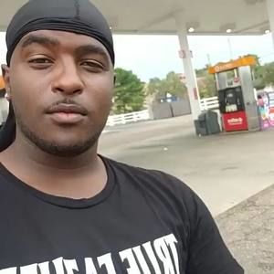 Meet your Posher, Alphonse